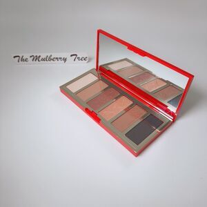 Estee Lauder Limited Edition Eyeshadow Palette Celestial Glow, New without box